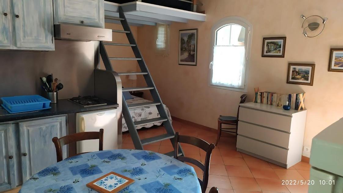 Bastide Du Maoupas Gîtes Belgentier Extérieur photo